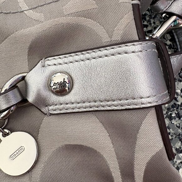 Coach Silver and Gray Shoulder Bag - Picture 9 of 11
